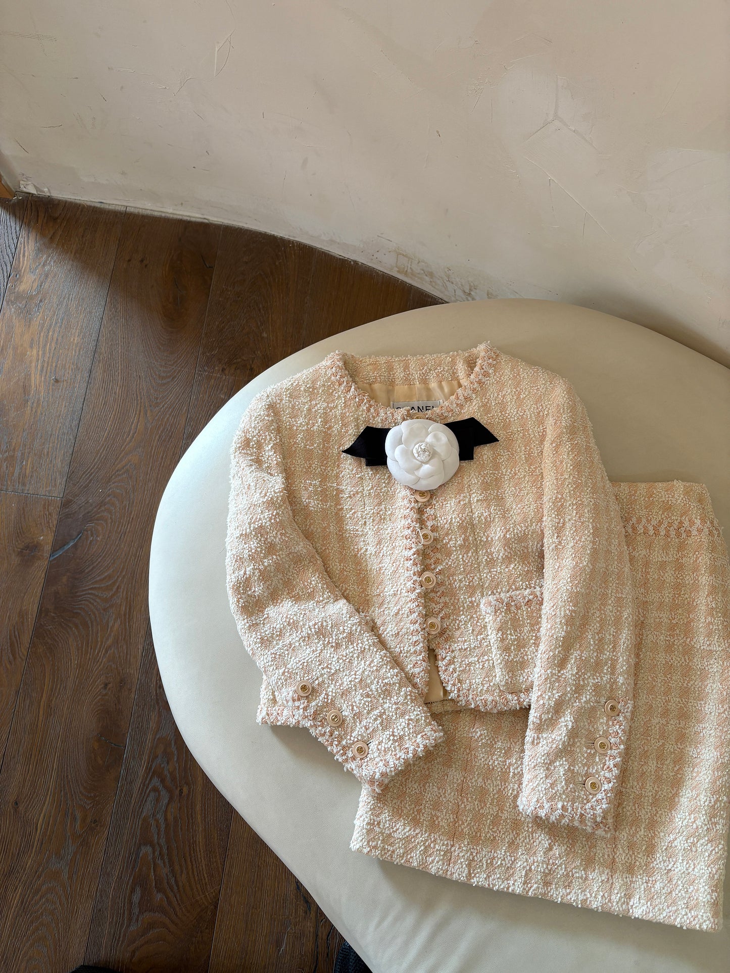 Chanel 1995 light pink woolen suit size：36