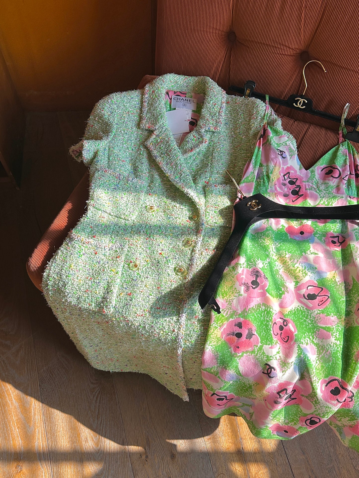 Chanel 90s Green Graffiti Two Piece Set size：38