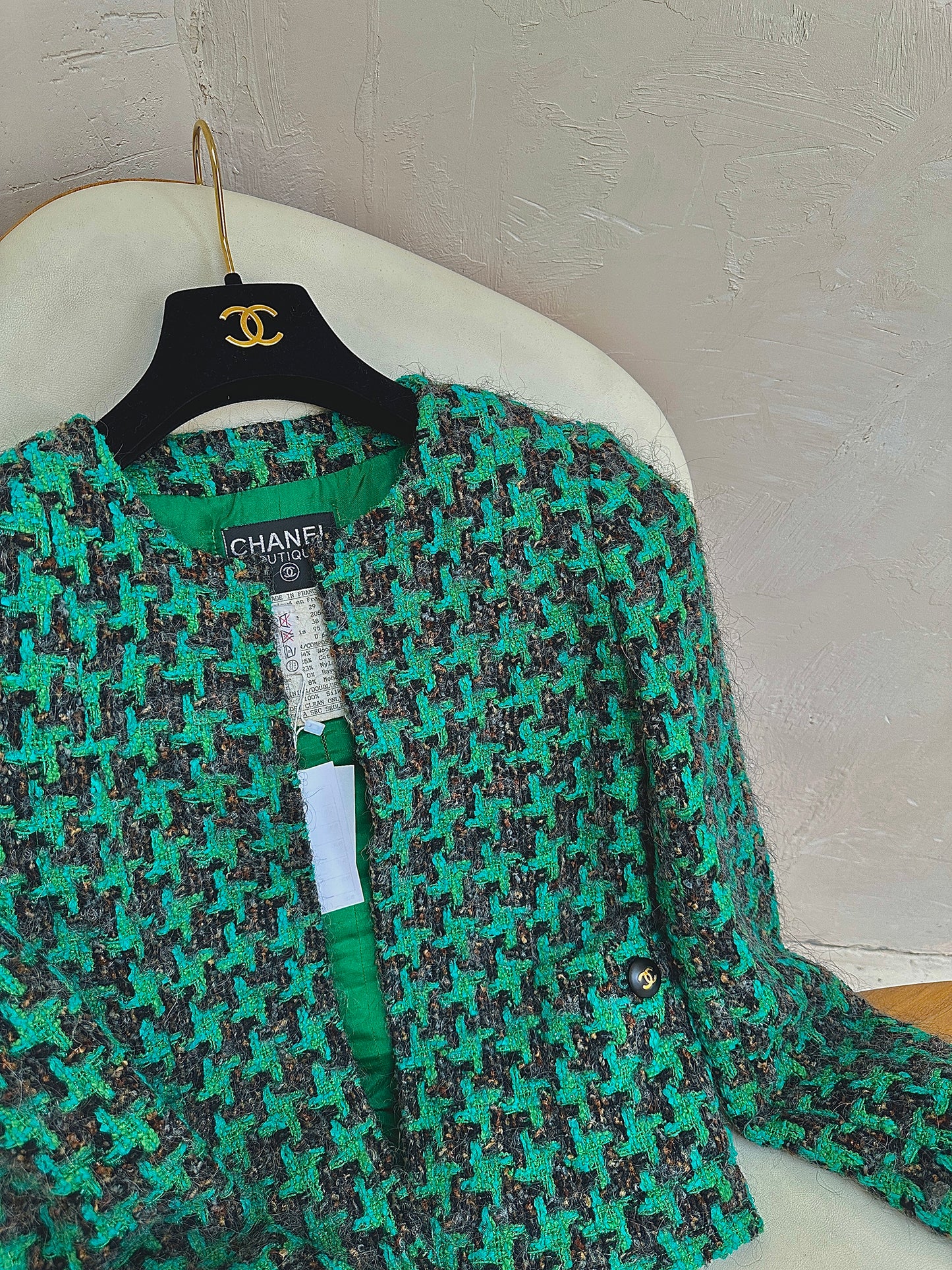 Chanel vintage 80s green houndstooth jacket Size: 34