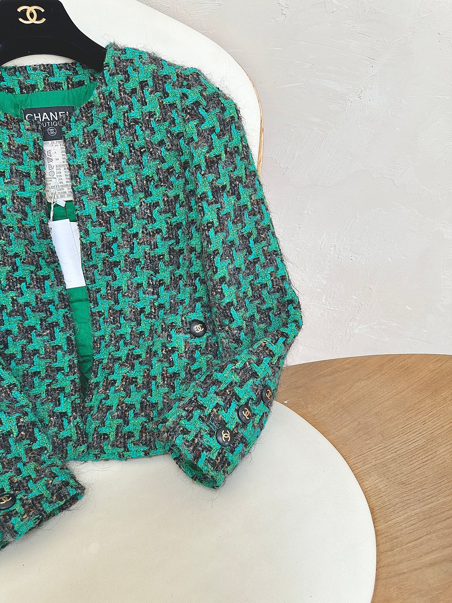 Chanel vintage 80s green houndstooth jacket Size: 34