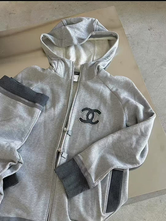 Sports series square logo gray set Size:42