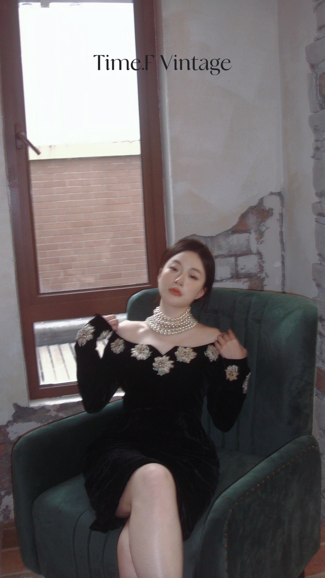 Chanel 1990 Velvet and Edelweiss Dress Size:40