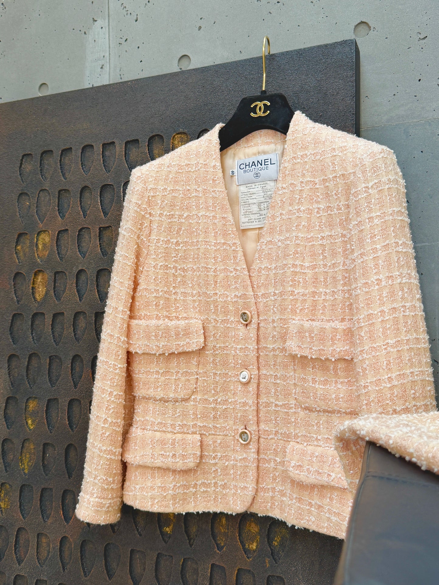 Chanel 1990s pink tweed suit Size:36