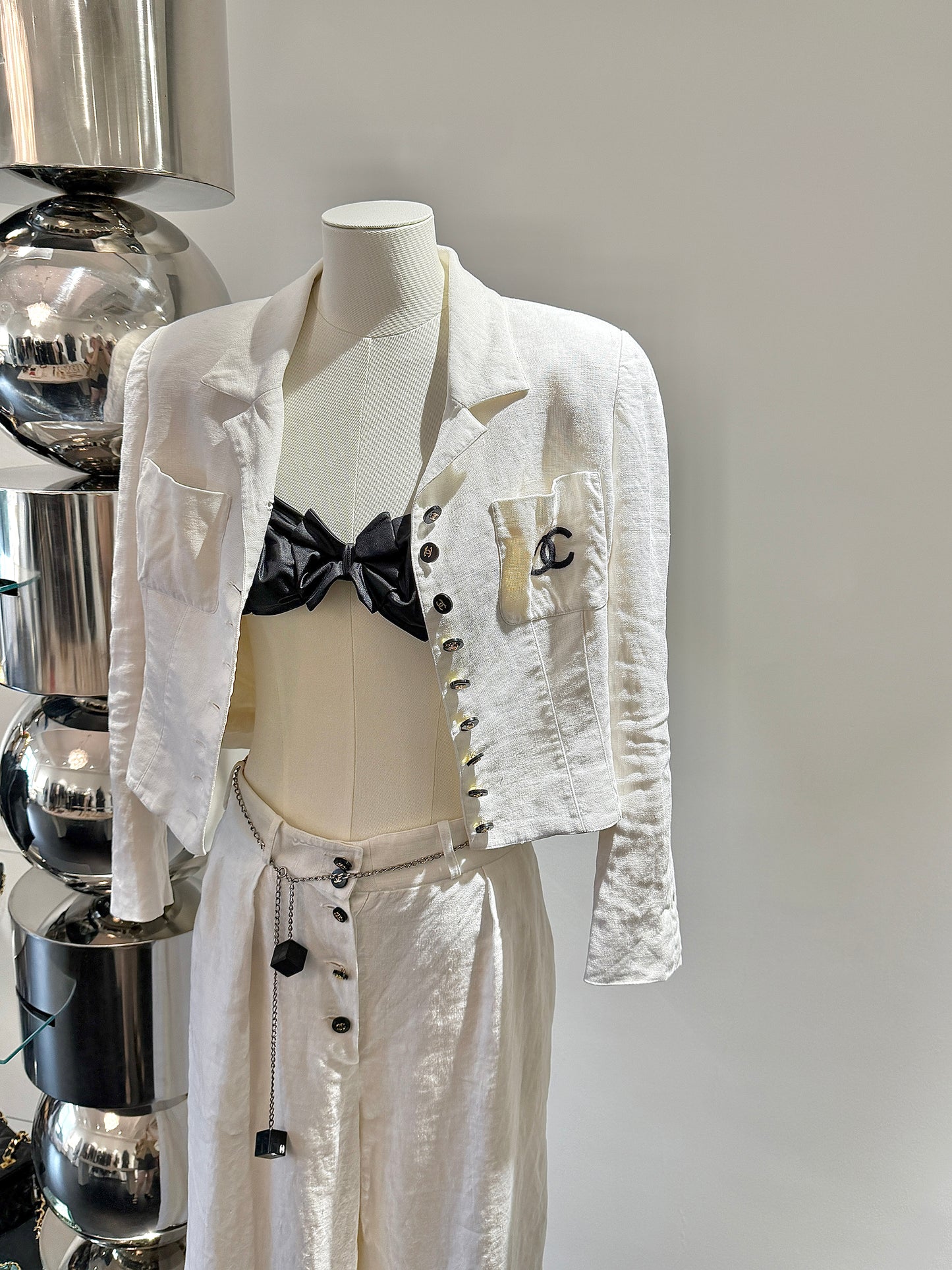 Chanel 1995 White Embroidery Set Size:38